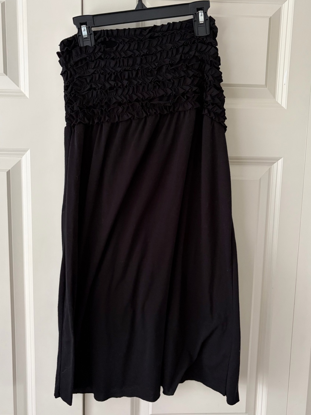 Xhiliration Strapless Ruffle Dress